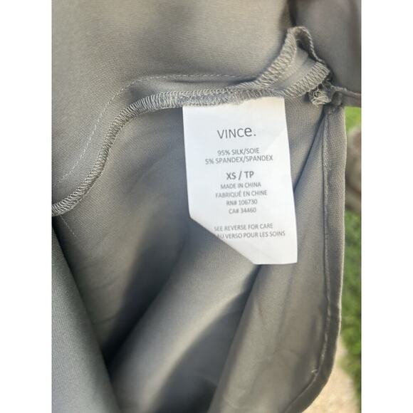 Vince Gray Silk Blend Tank Top XS Split Neck - Picture 4 of 4